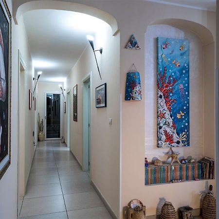 カストリニャーノ・デル・カーポ Adua Art Bed & Breakfast エクステリア 写真
