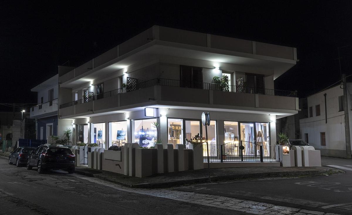 カストリニャーノ・デル・カーポ Adua Art Bed & Breakfast エクステリア 写真