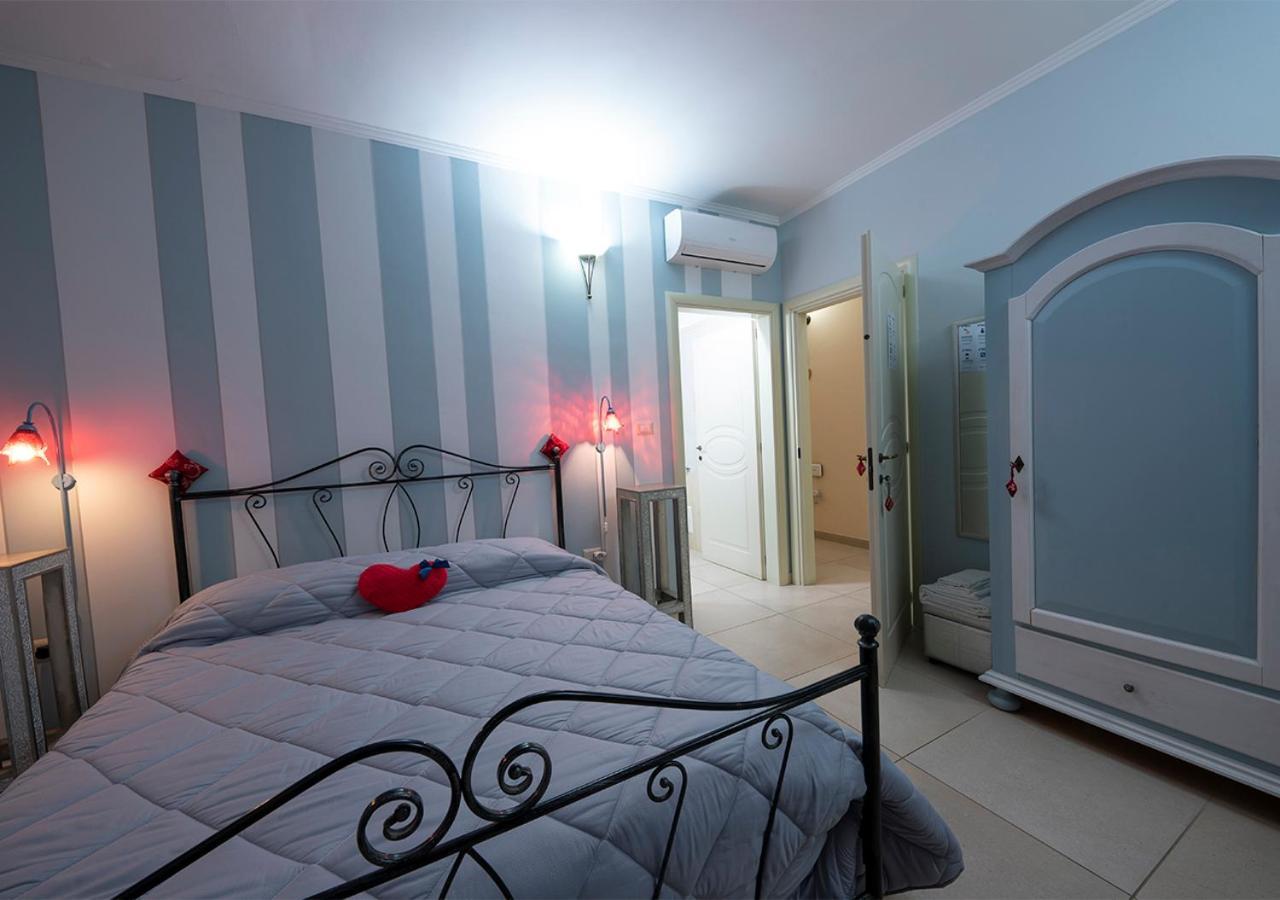 カストリニャーノ・デル・カーポ Adua Art Bed & Breakfast エクステリア 写真